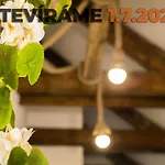 شقة Apartmanovy Dum 13 Podkrovi 2