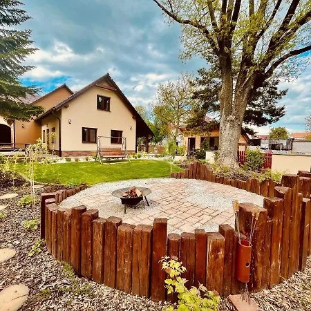 Apartmanovy Dum 13 Podkrovi 2 Appartement Seč