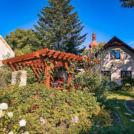 Apartmánový Dům 13 Podkroví 2 Apartamento