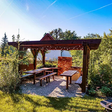 Apartmanovy Dum 13 Podkrovi 2 Seč