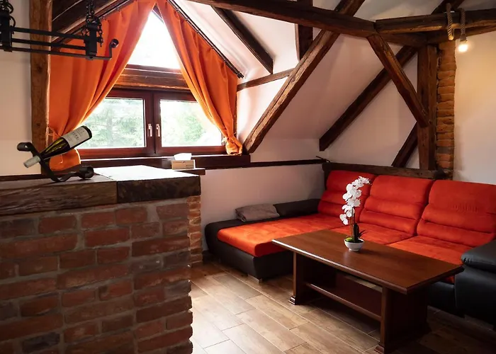 Apartmánový Dům 13 Podkroví 2 Apartmán Seč